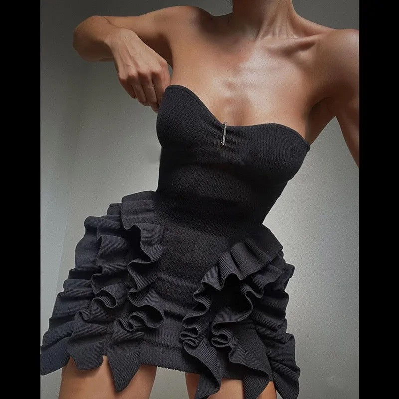 Vairo Offshoulder Ruffled Dress in Black