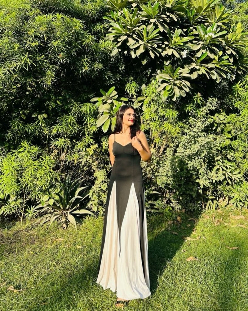 Louve Statement Maxi Dress